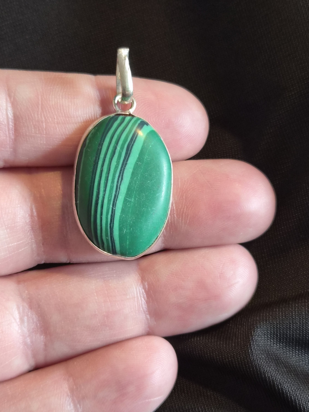 Green Malachite Oval Pendant Silver Setting